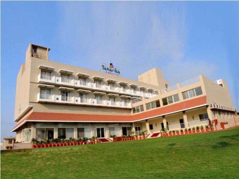 Tanarika Resort Bhusawal Exterior foto